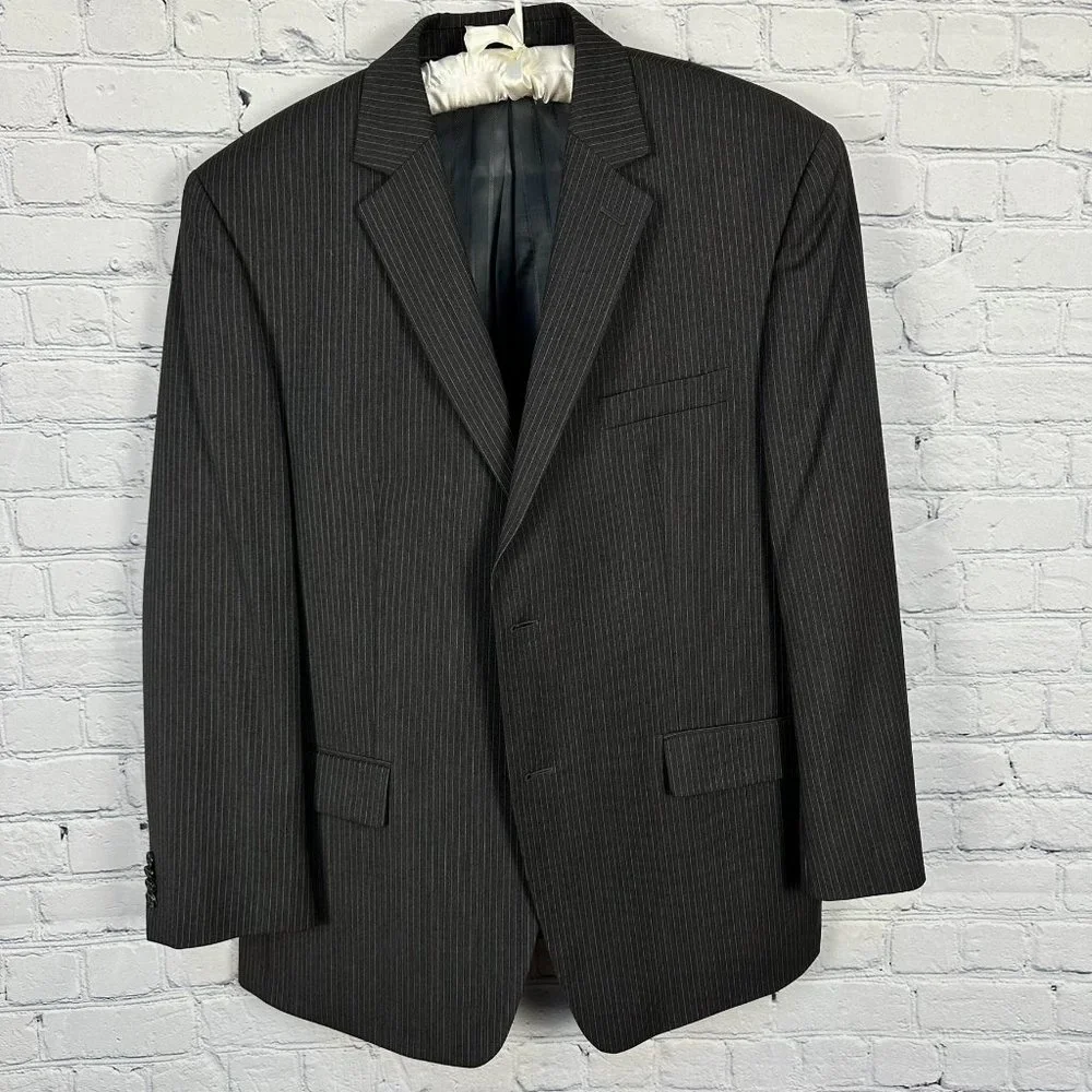 Michael Kors Men's 100% Wool 2 Button Pinstripe Blazer, Size 44R, Gray,‎ NWOT